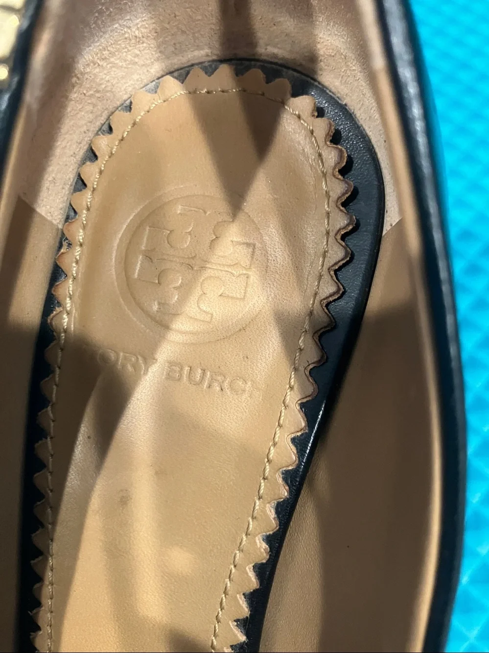TORY BURCH Women Black Penelope Cap-Toe Pumps. | 6